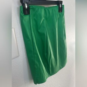 Bar T Boutique green mini skirt!